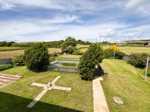 Photo 28- click for photo gallery